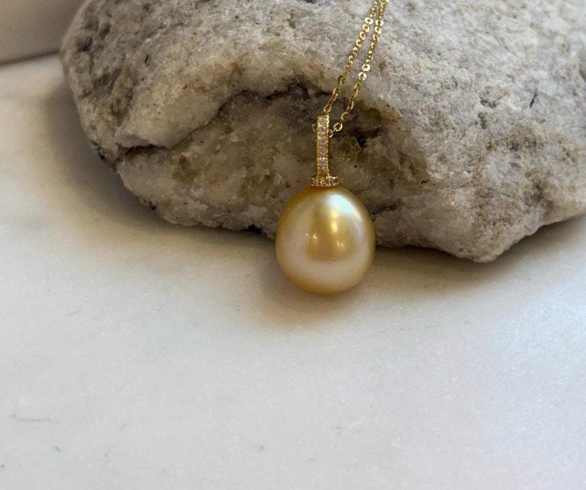 Elly’s 13.9mm Huge Genius South sea Deep Tea gold ocean pearl high quality fancy cool daily office Pendant for her birthday