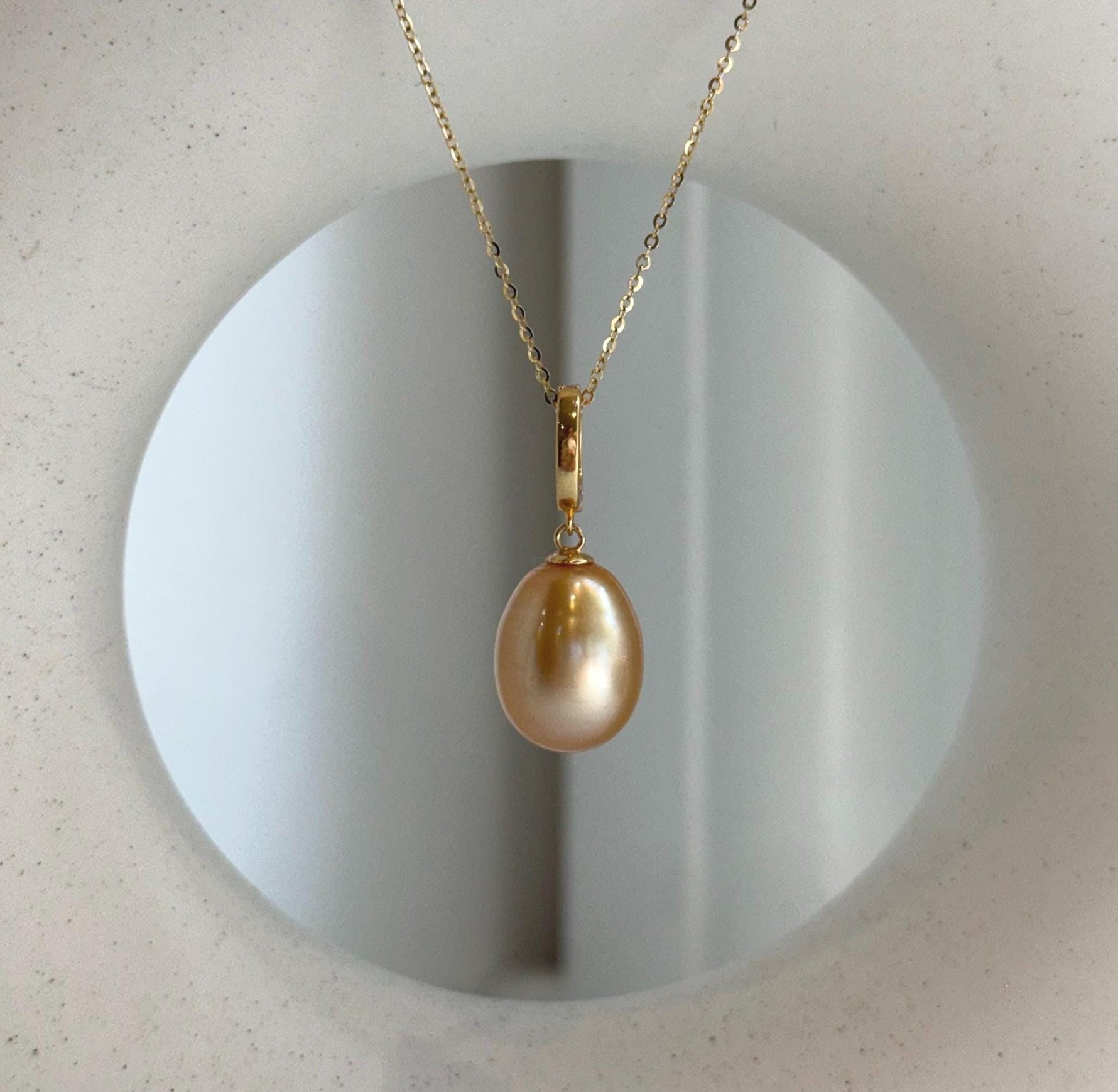 high quality south sea golden ocean pearl pendant for her birthday