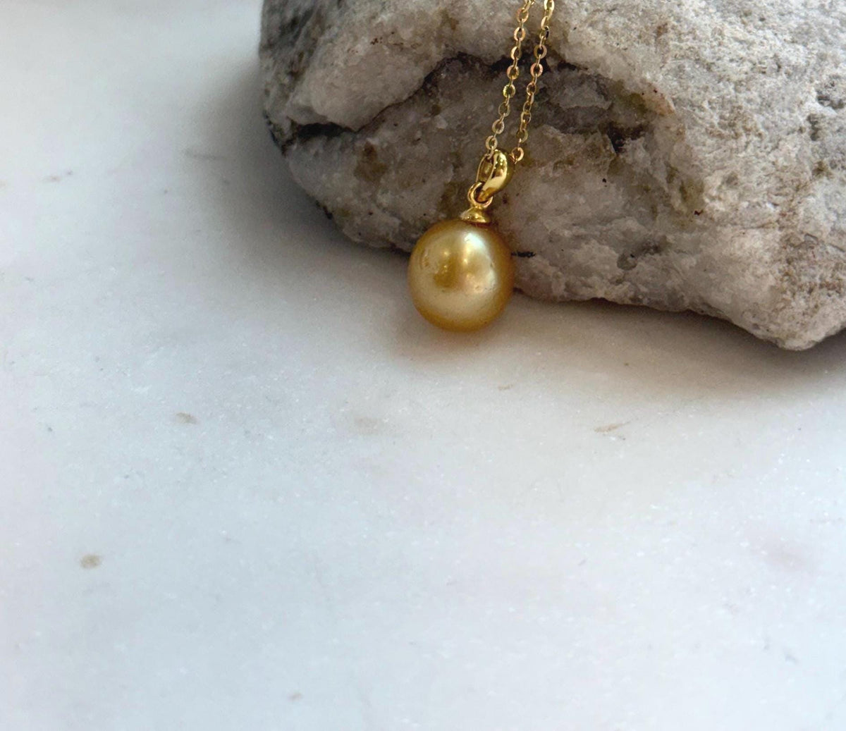 Elly’s 10.1mm South Sea deep Gold ocean Pearl pendant: Extreme luster mirrored, 1.7cm high, S925 silver pendant.