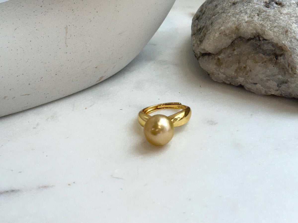 Elly’s 11.4mm South sea deep tea golden ocean pearl Ring: Extreme luster mirrored, S925 silver with gold plated adjustable Vintage Ring.