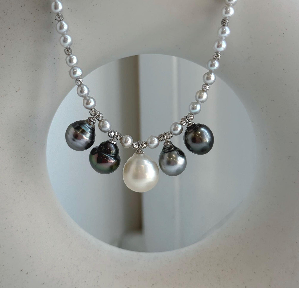 white black south sea ocean pearls satellite necklace