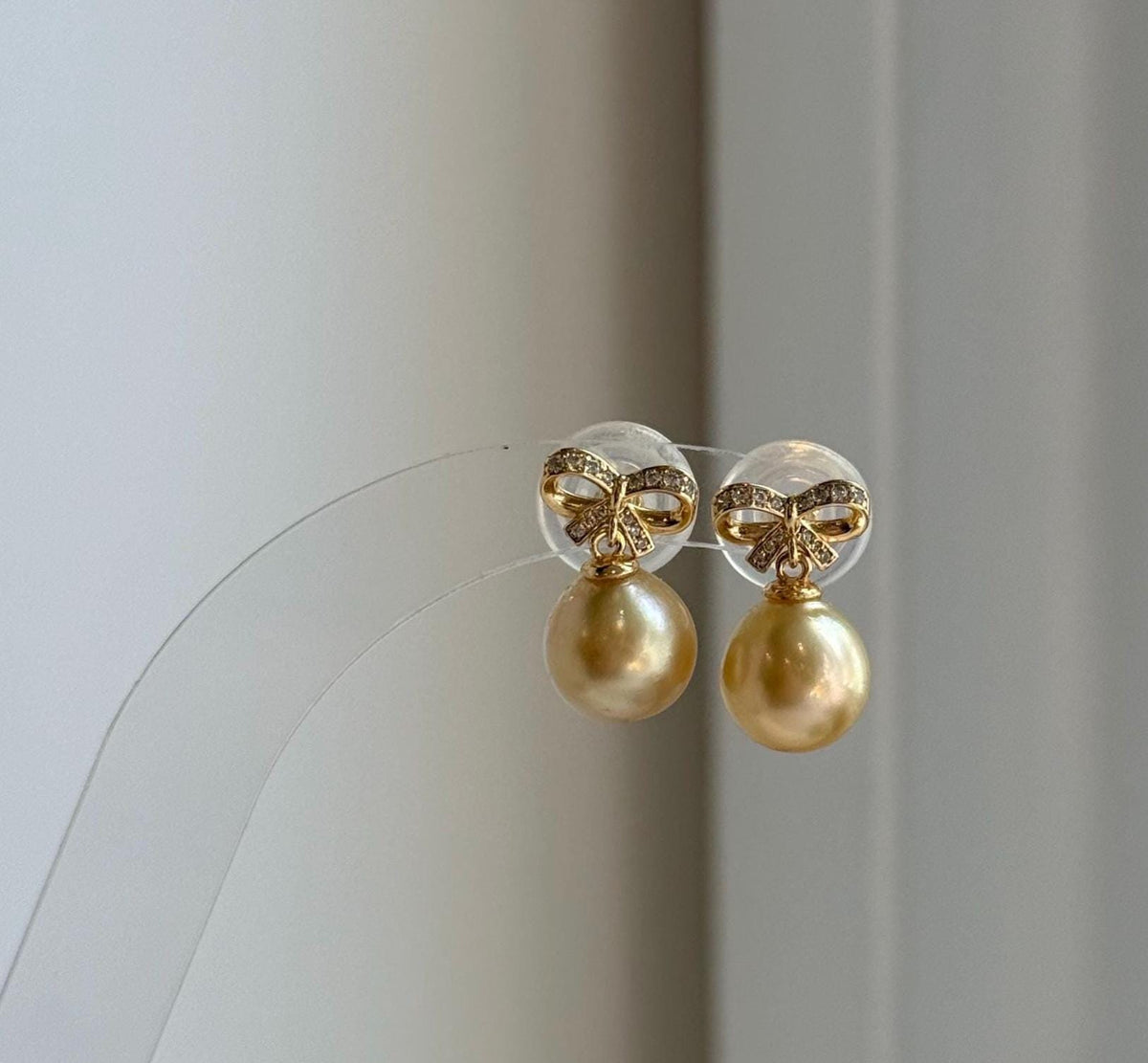 Elly’s 9.1mm South sea deep golden ocean Pearls Earrings: Extreme luster mirrored, 1.6cm high, S925 silver cool earrings.