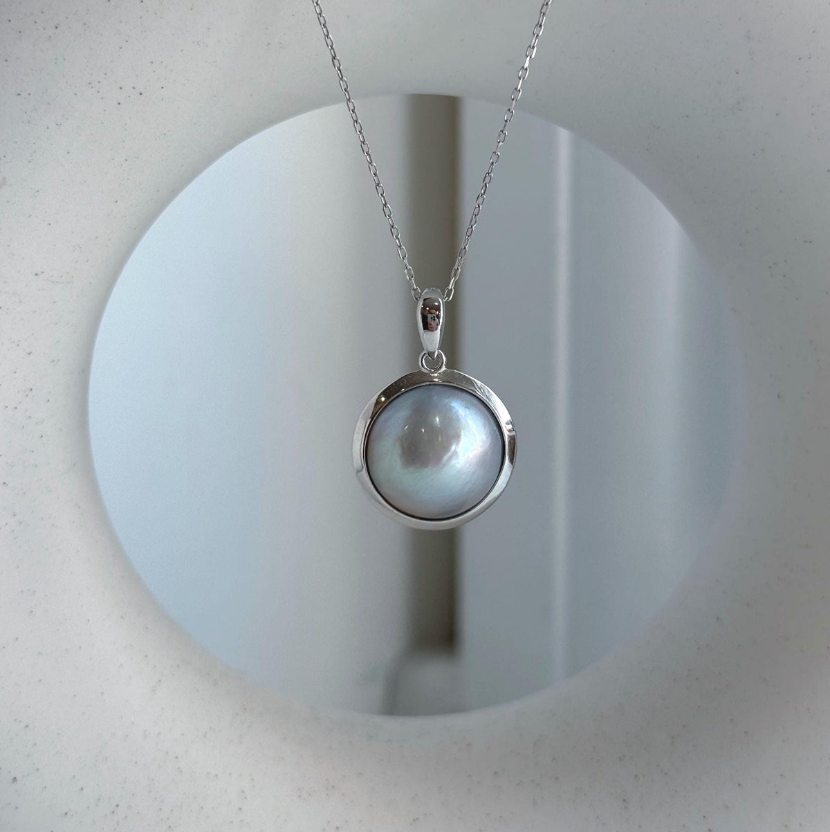 silver ocean Mabe pearl pendant