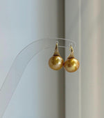 Edison golden pearl earrings hooks