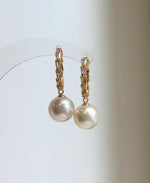 Elly’s 10.9mm Edison white Pearls Earrings Hoops: Extreme luster Mirrored, 3cm high, S925 silver earrings.