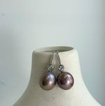 Elly’s 12.5mm Edison Rose lavender Pearls Earrings Hooks: Extreme luster Mirrored, 2.8cm high, S925 silver cool earrings.