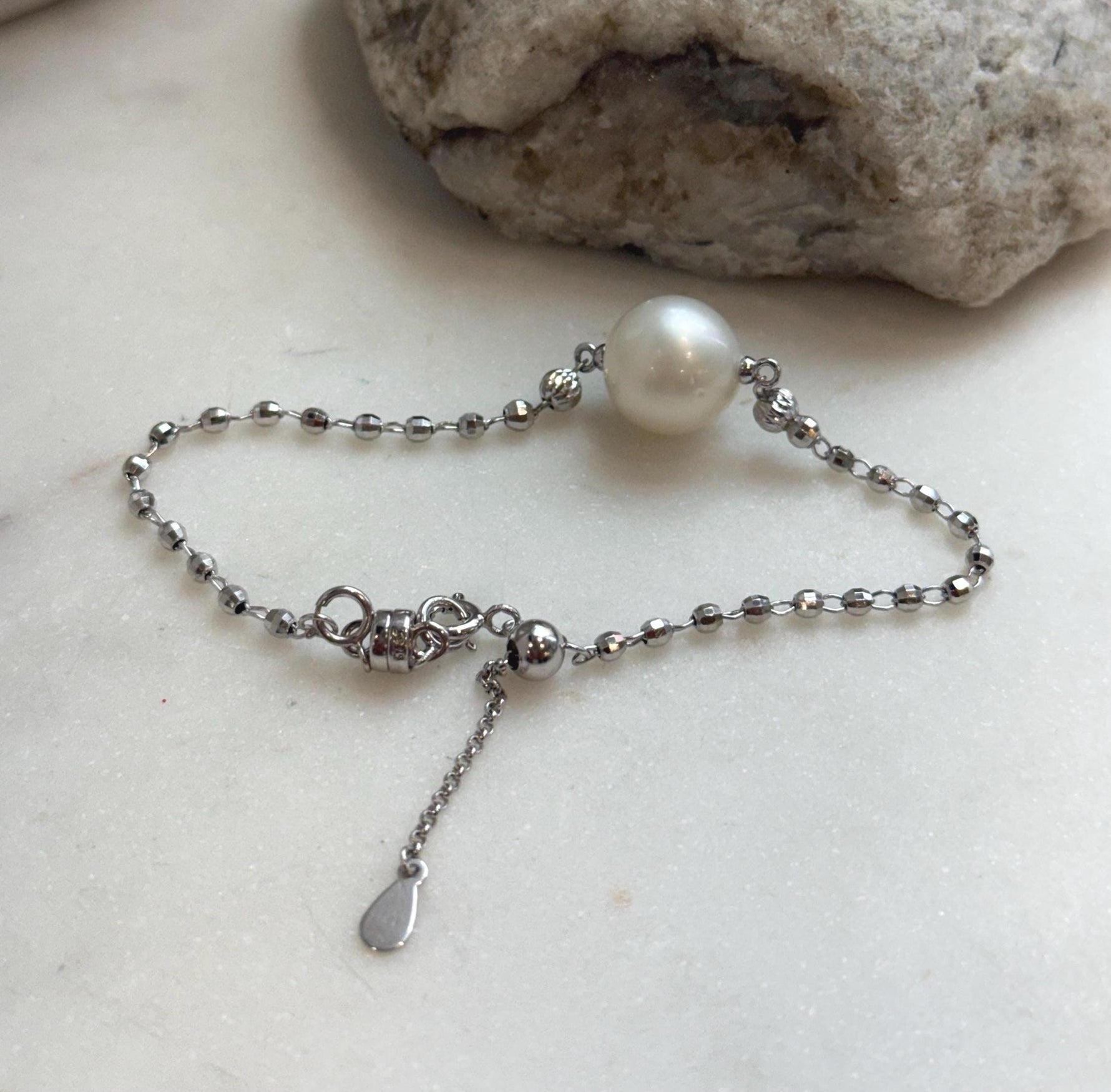 south sea white ocean pearl Stering silver adjustable bracelet for her