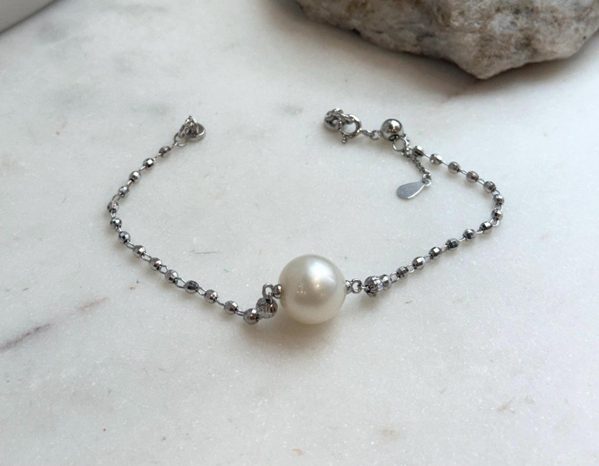 south sea white ocean pearl Stering silver adjustable bracelet for her anniversary