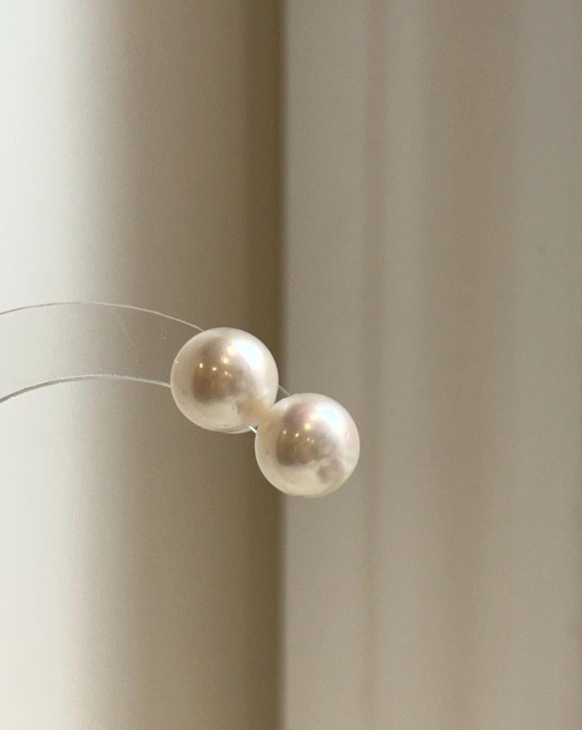 Edison white pearls earrings studs