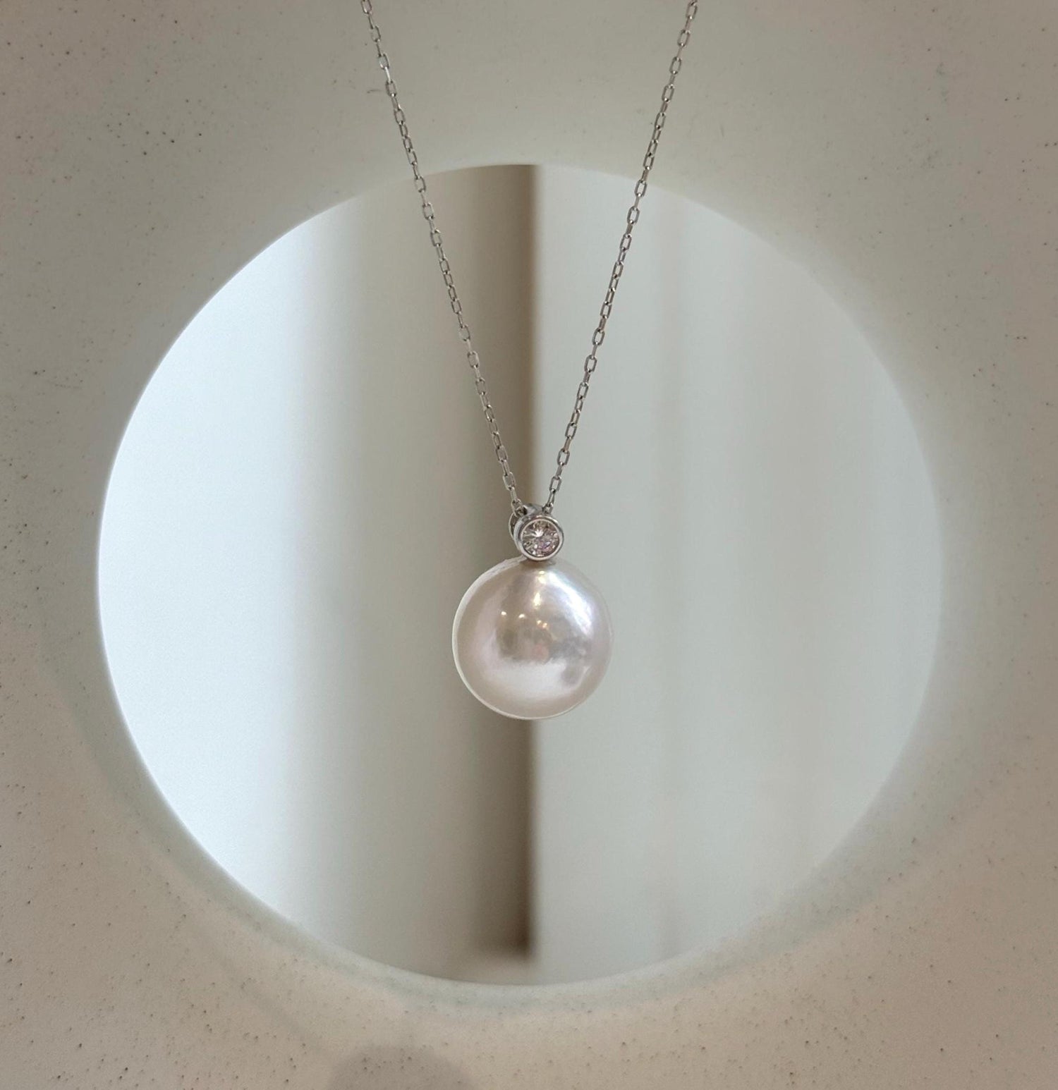 Edison white pearl sterling silver pendant for her