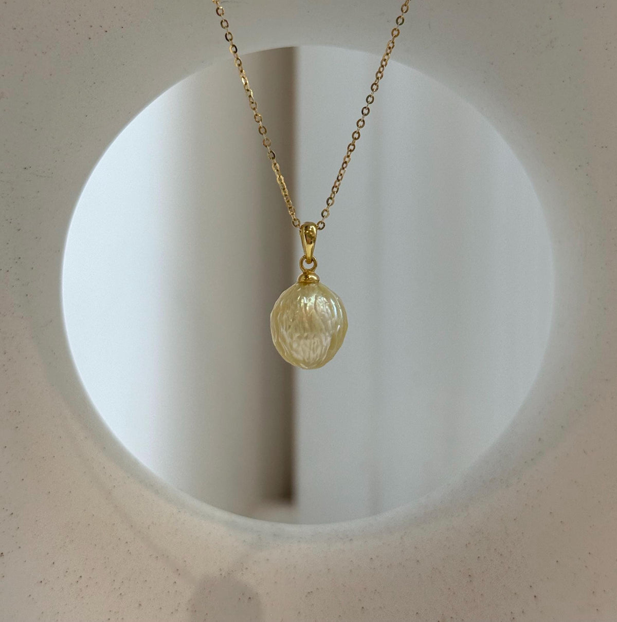 south sea golden carved ocean pearl s925 silver pendant for her