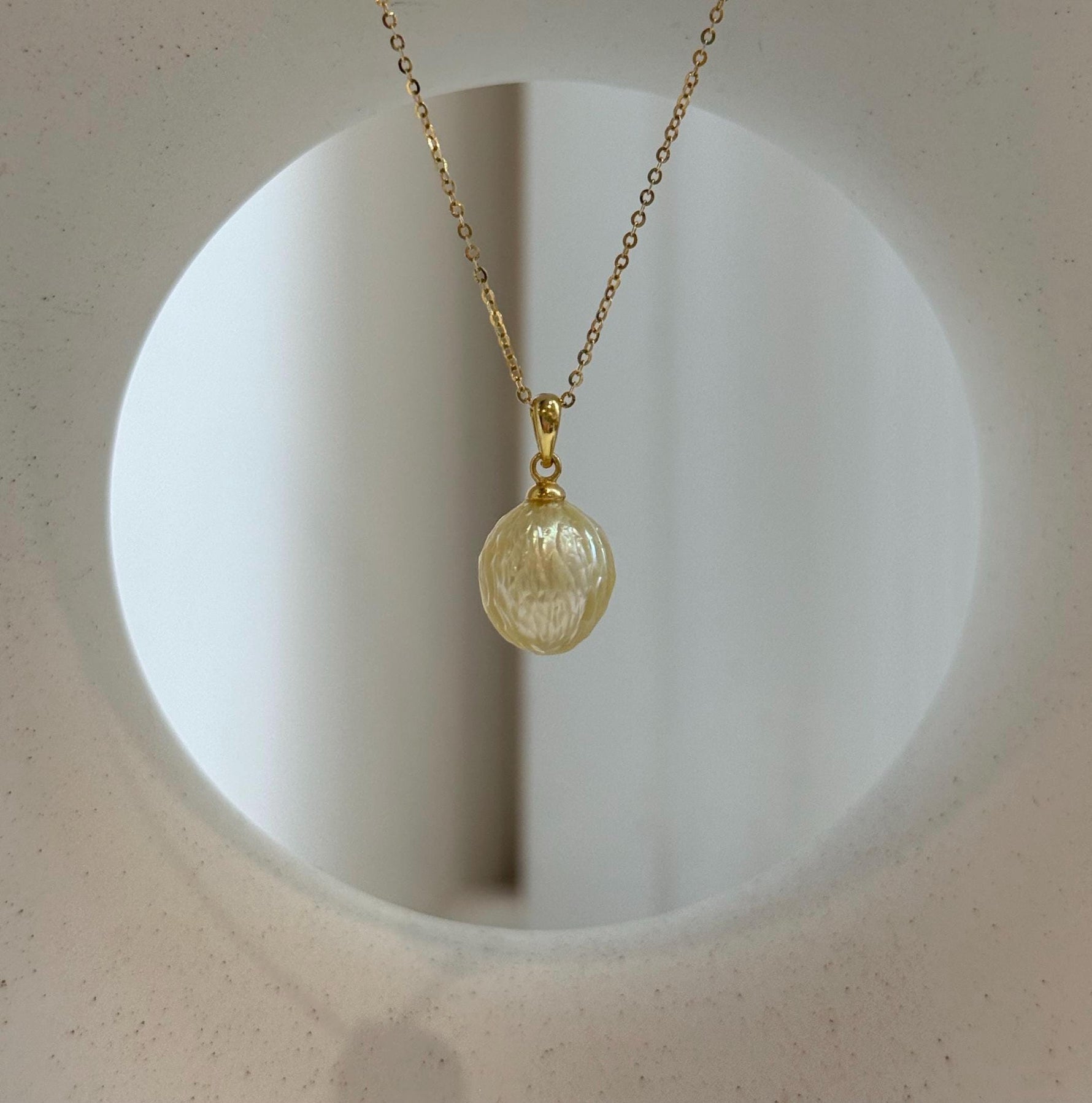 south sea golden carved ocean pearl s925 silver pendant for her