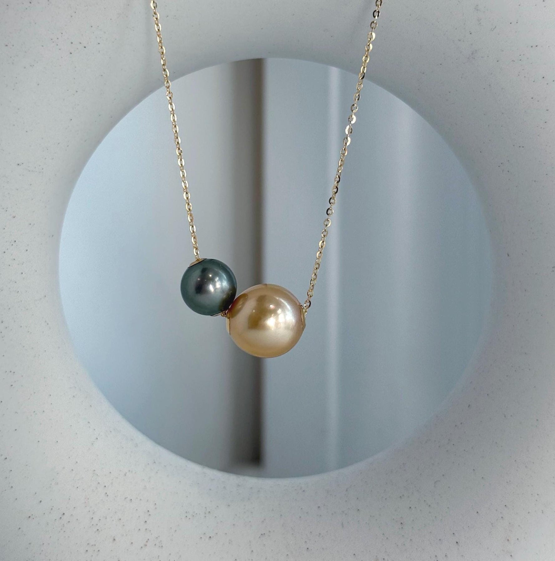 black gold south sea ocean pearls 18k gold floating pendant
