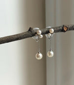 Elly’s 6pcs Akoya ocean ivory pearls earings no piercings: Extreme luster mirrored, 3.7-7.2mm, s925 silver earrings. Pearl jewelry idea.