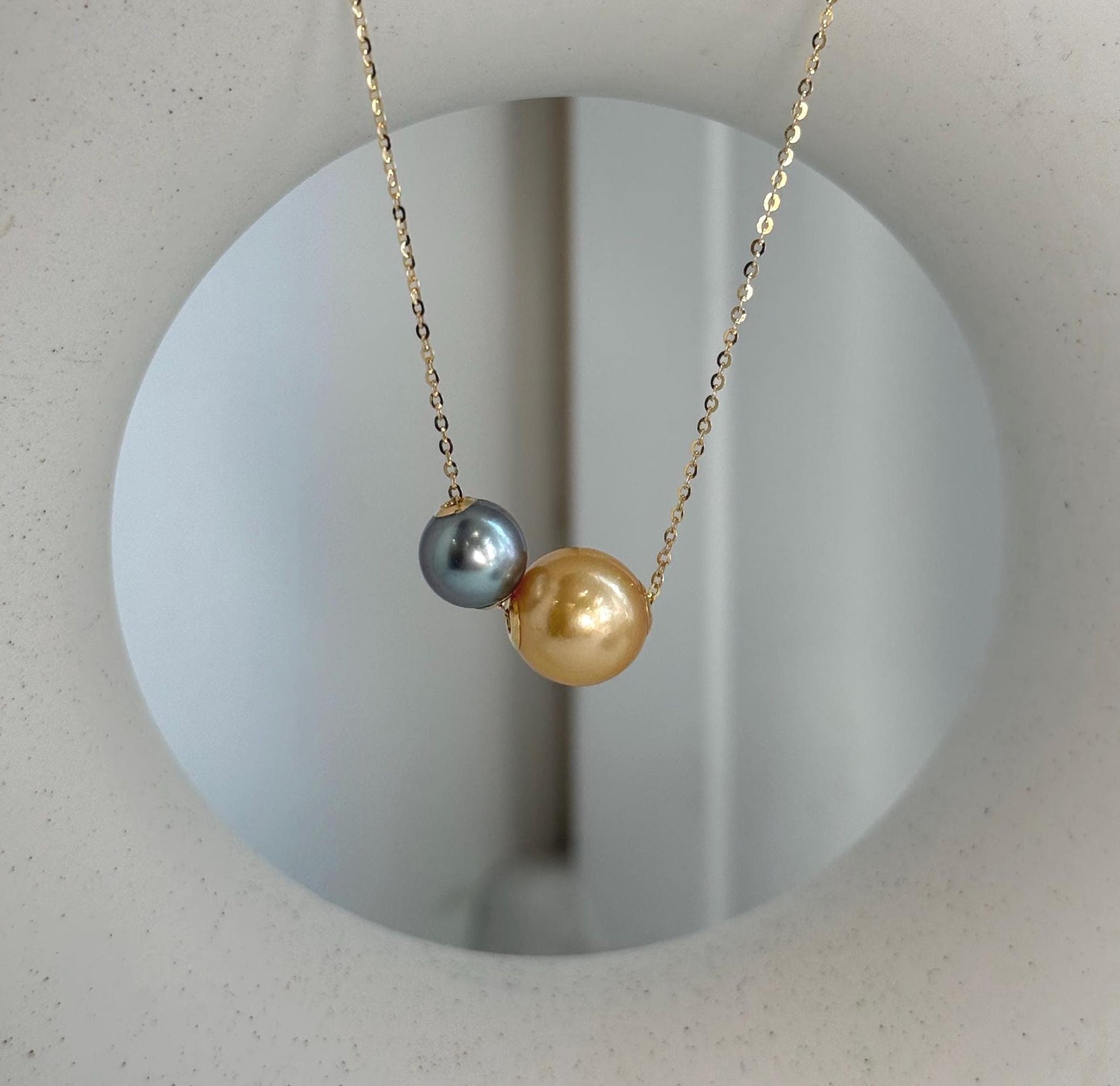 Elly’s Double Au750 18k Gold Tahitian South sea deep gold ocean Pearls Floating pendants:Extreme luster, 8.4-10.8mm.