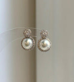 Elly’s 0.2ct Moissanite Akoya ocean pearls earrings: Extreme luster Mirrored, 7.3mm, 1x1.5cm, S925 silver cool earrings.