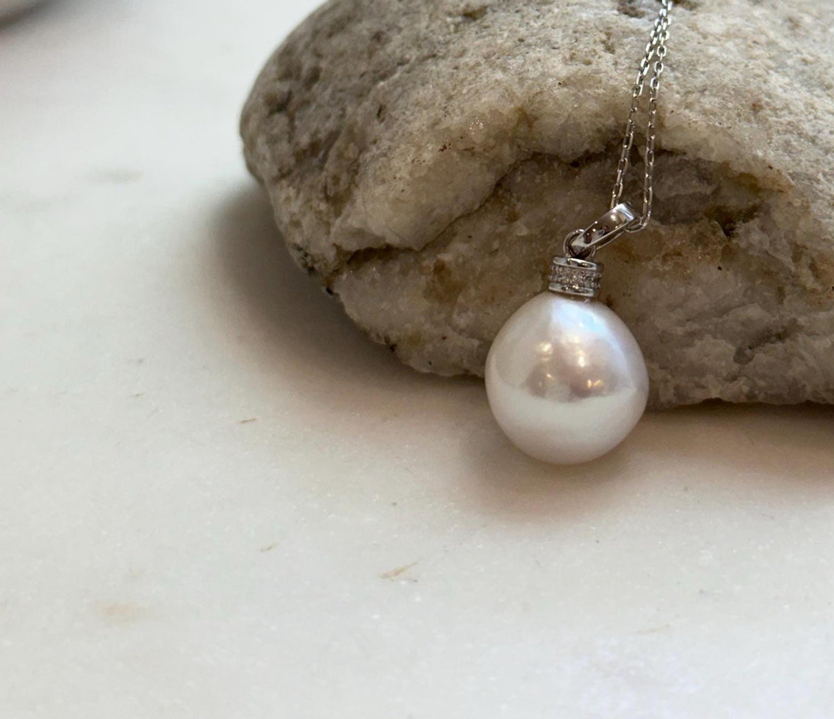 large white Edison Pearl sterling silver pendant