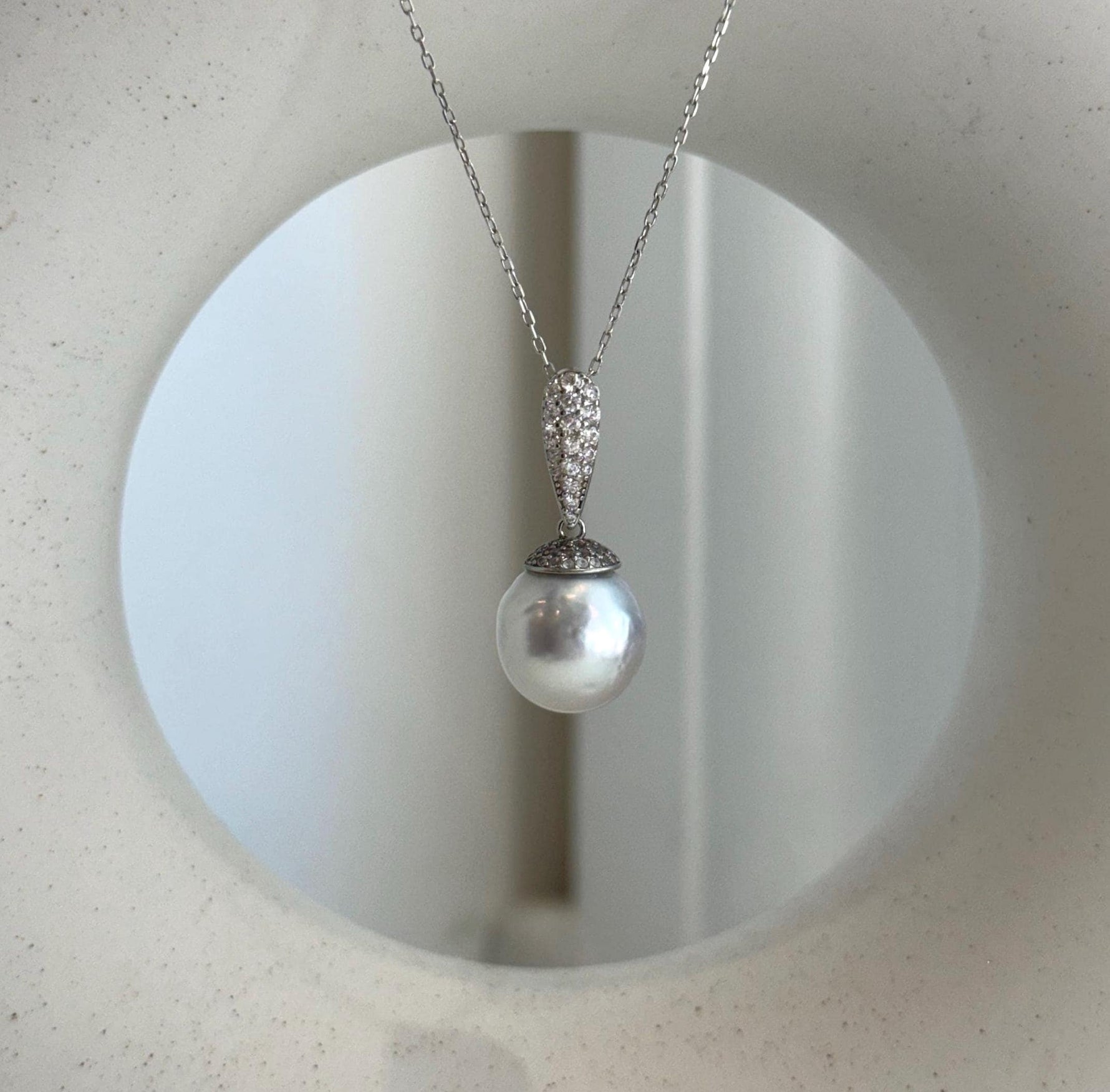 Australian ocean white silver pearl pendant for her anniversary
