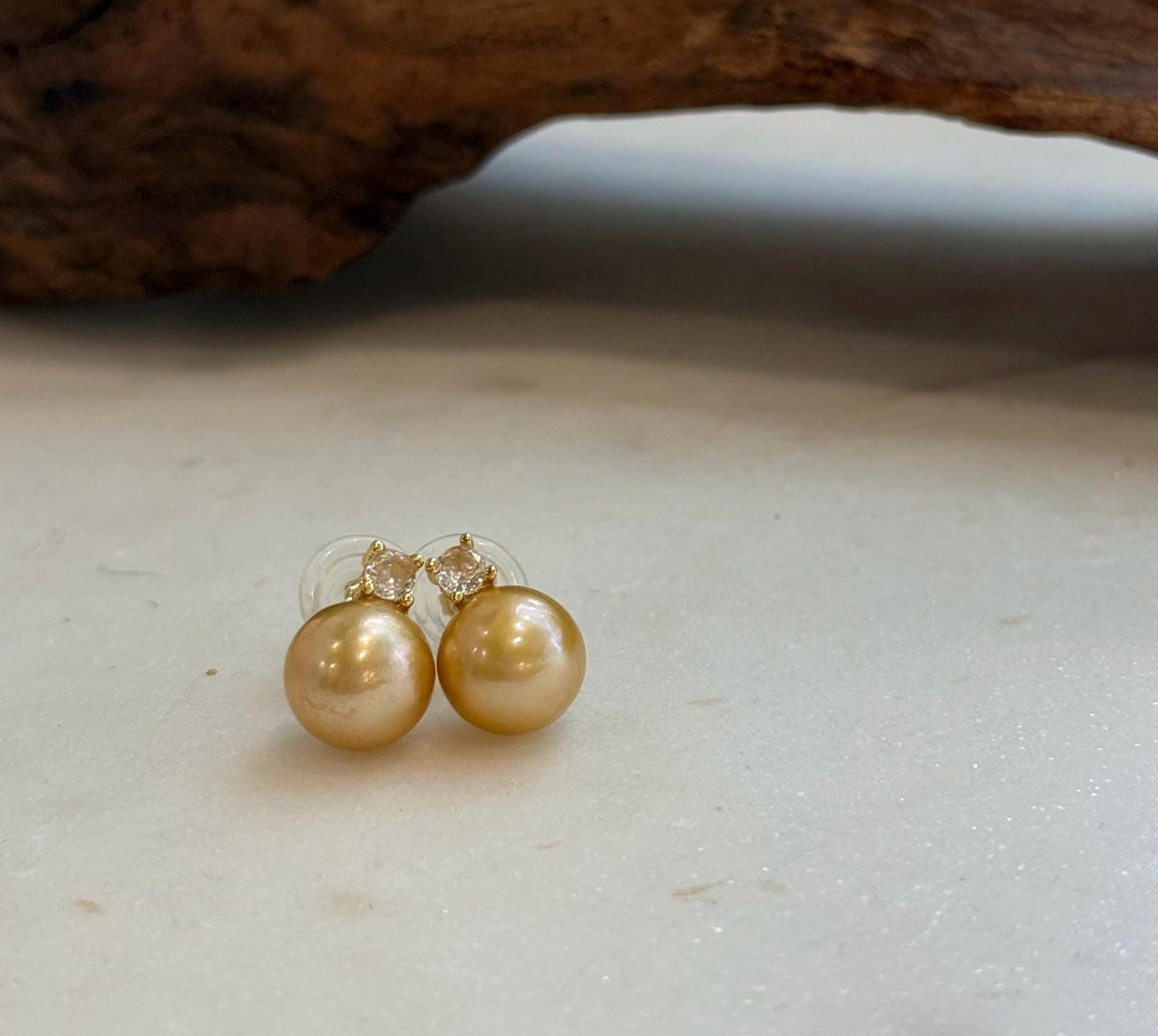 Elly’s 10.4mm Edison deep gold Pearls Earrings studs: Extreme luster Mirrored, 1.4cm high, S925 silver earrings studs.