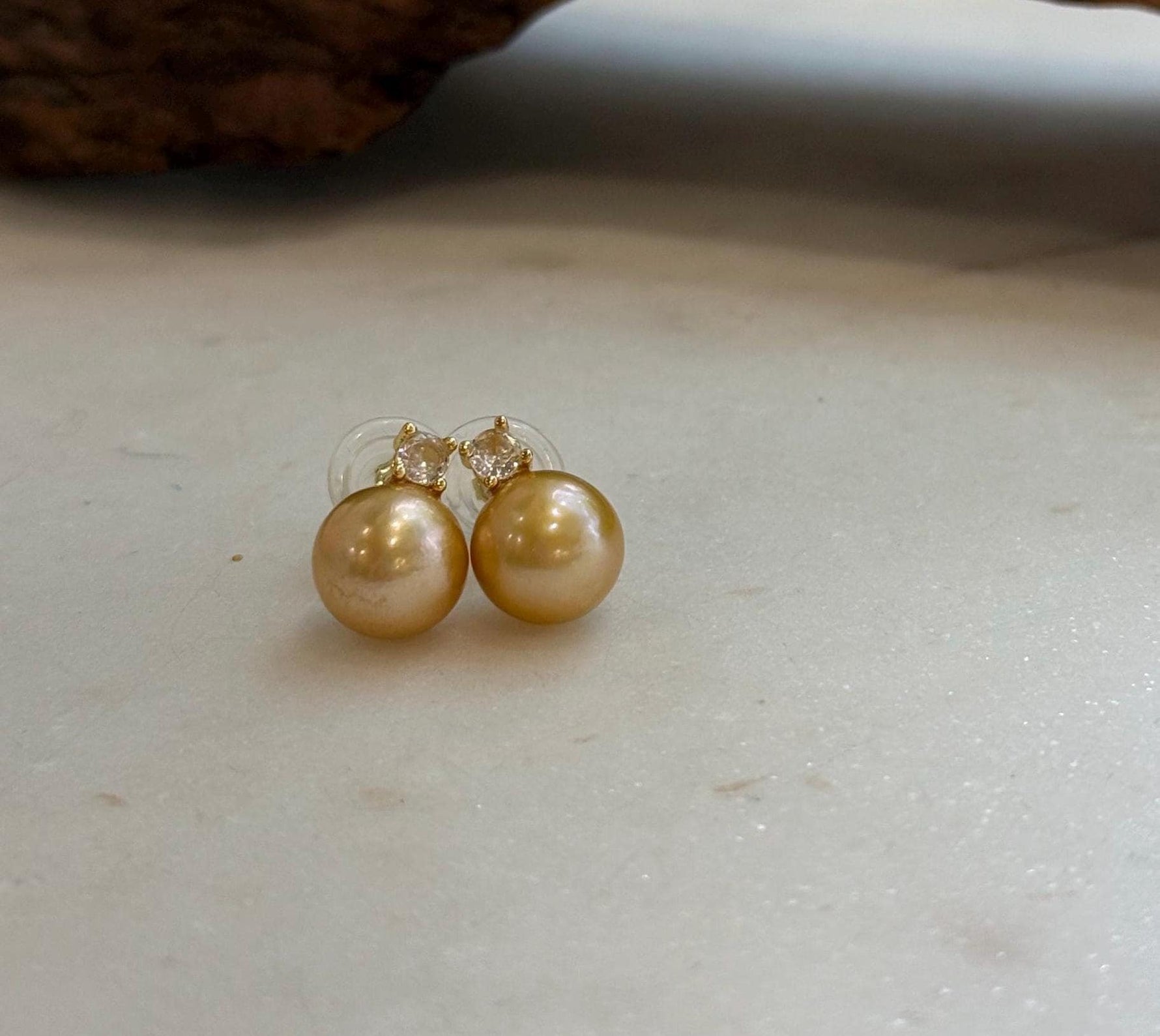 Elly’s 10.4mm Edison deep gold Pearls Earrings studs: Extreme luster Mirrored, 1.4cm high, S925 silver earrings studs.