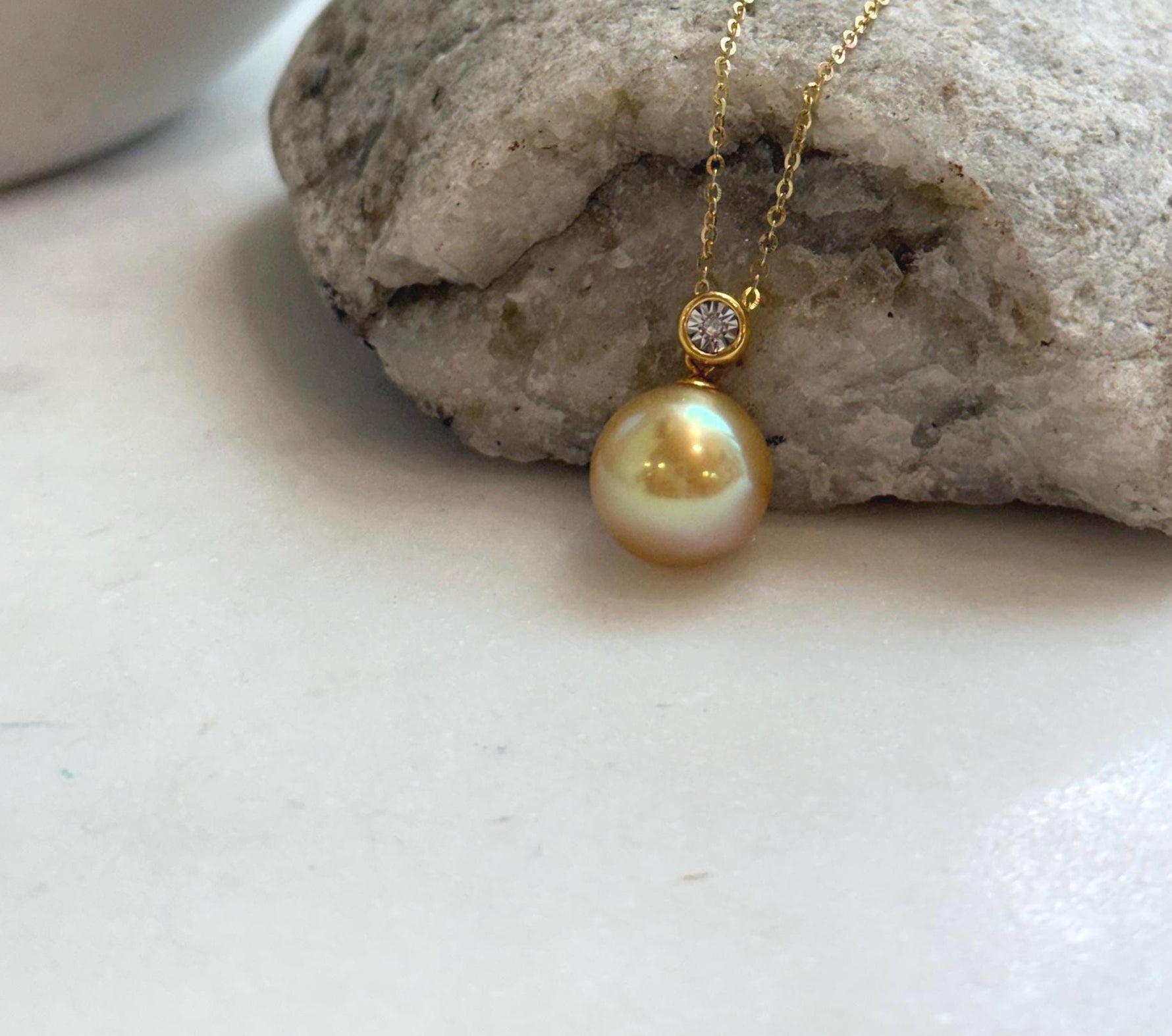 south sea deep tea golden pearl 18k gold pendant for her
