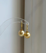 south sea golden quality earrings hooks for her birthday