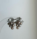 Elly’s 4.8-5.8mm Genius Freshwater rose green Keshi Pearls Grape Earrings: Extreme luster mirrored, 1.4x2.2cm, S925 silver earrings.