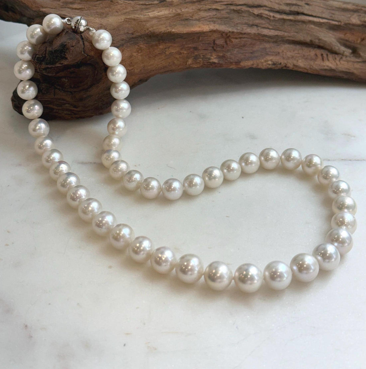 Elly’s 47pcs Edison white Round Pearls Necklace Strand: Extreme luster mirrored, 9-11mm, 19.3”, S925 silver necklace.