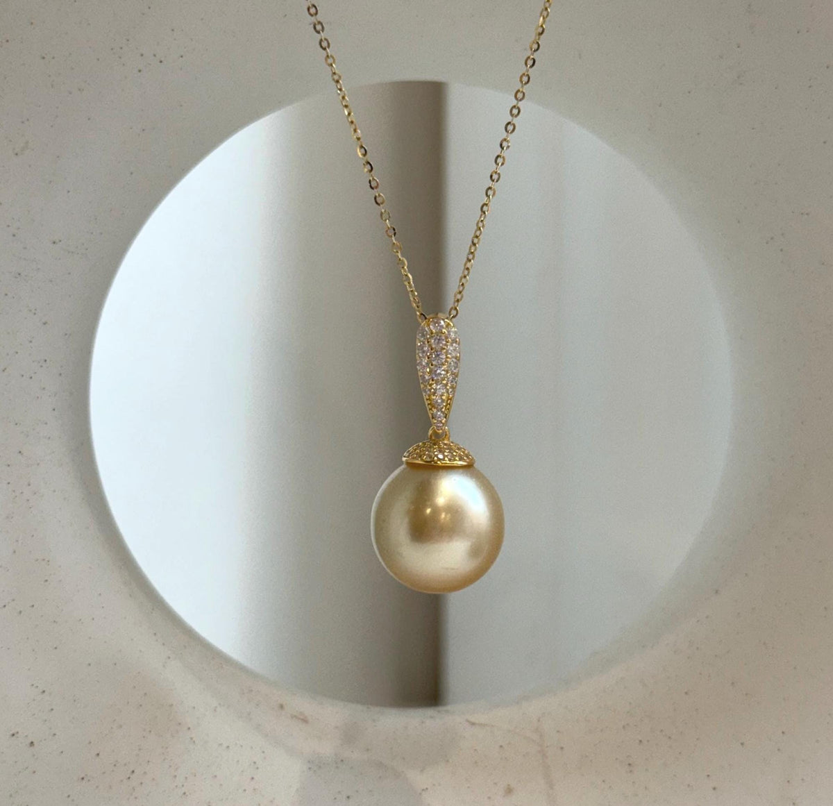 Elly’s 14.6mm Huge South Sea deep tea gold ocean Pearl pendant: Extreme luster mirrored. S925 silver with gold plated pendant set