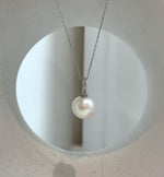Elly’s 12.7mm Australian ocean silken white pearl cool Pendant: Extreme luster, 2.2cm high, S925 silver pendant.