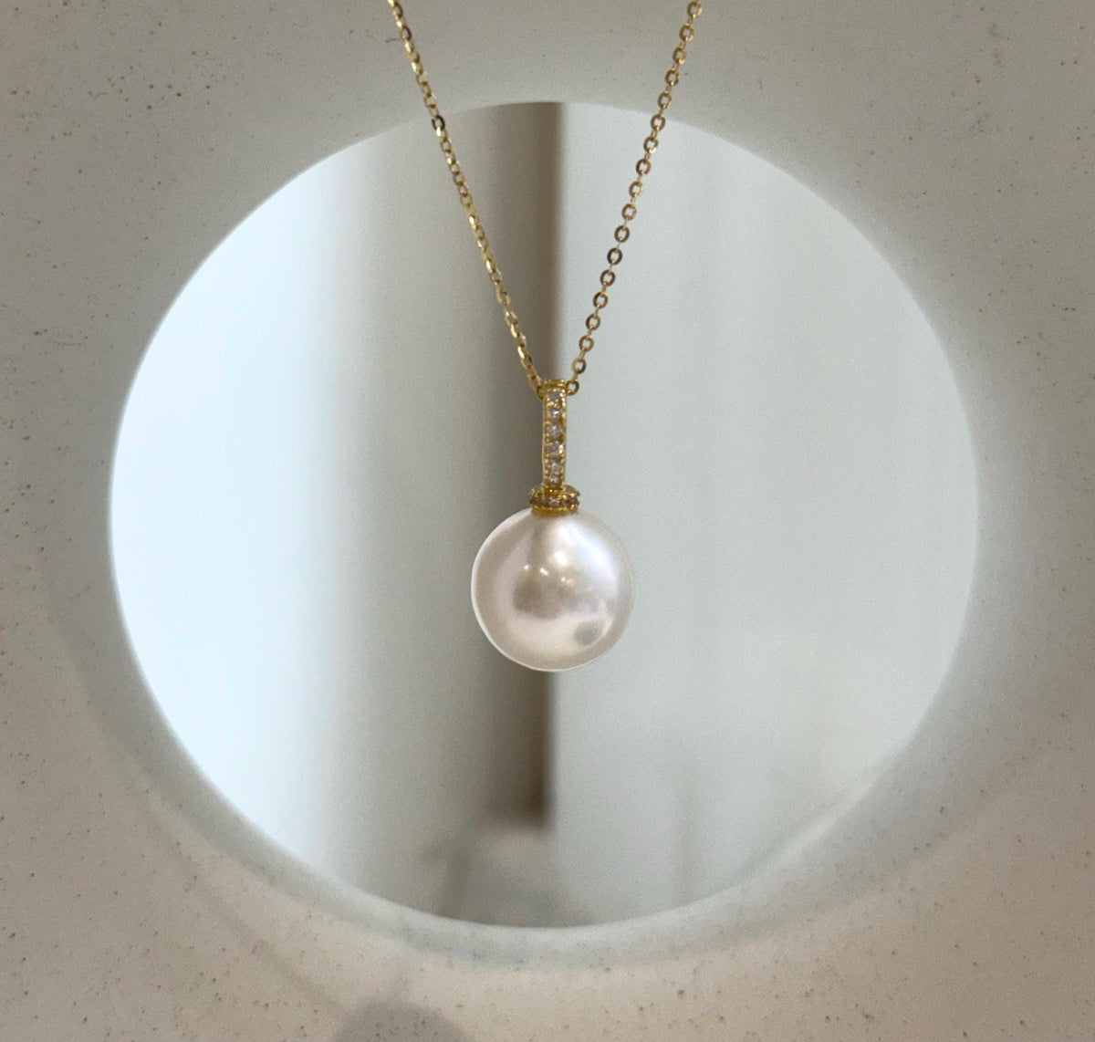 white Edison Pearl stering silver pendant for her