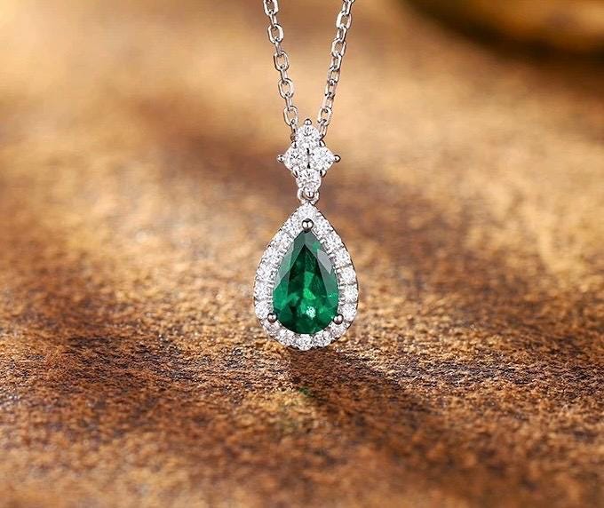 Lab Emerald 3-Prong Gemstone Pendant | 1ct 5x8mm waterdrop | Vivid green | Solid S925 Silver with 18K Gold plated Moissanite pendant.