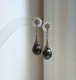 Elly’s 10mm Tahitian Peacock green hunter ocean Pearls Cool Earrings: Extreme luster Mirrored, 3.7cm high, S925 silver earrings.