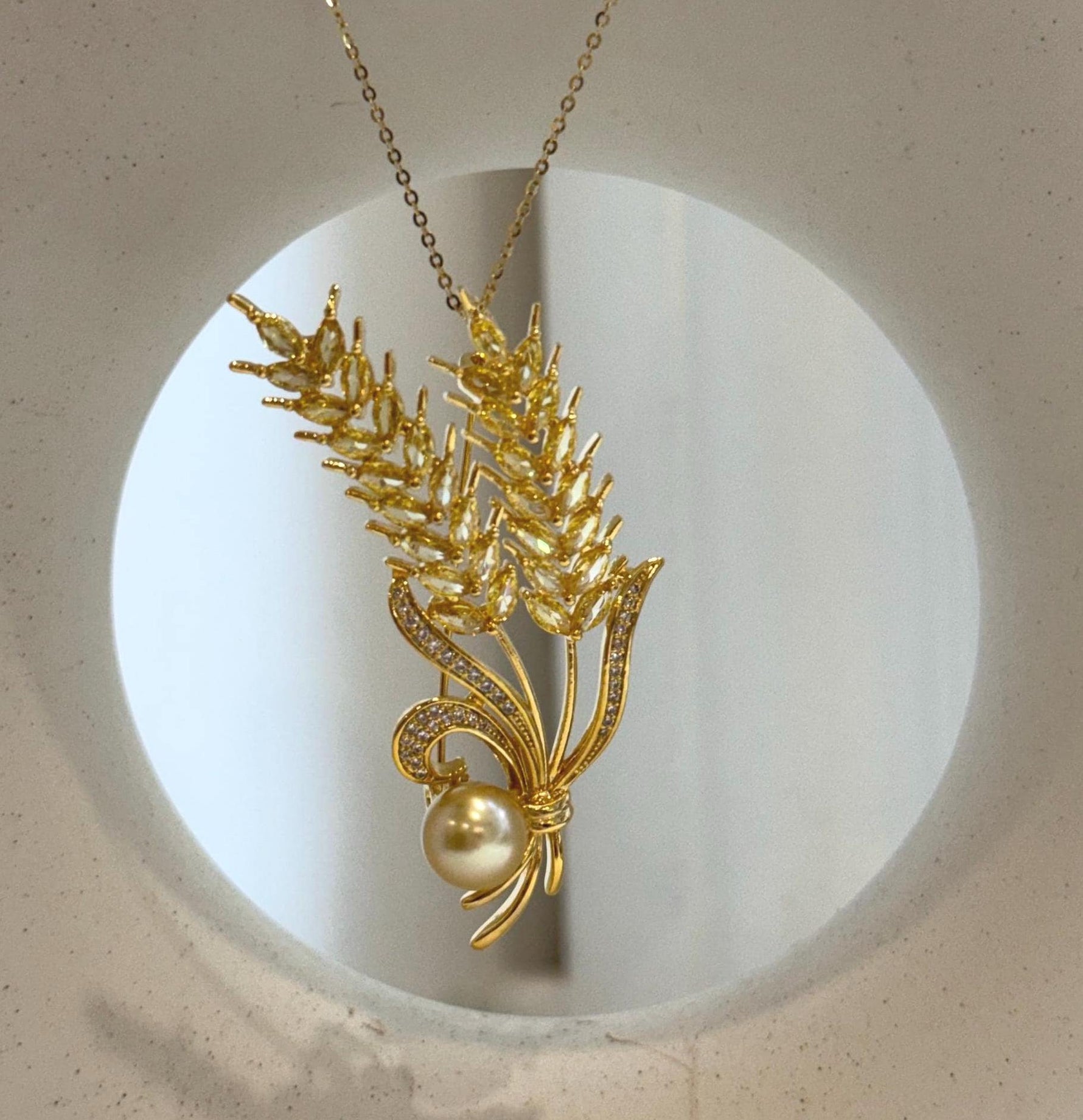 south sea golden ocean pearl fancy cool Wheat brooch