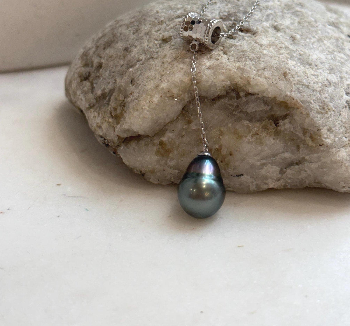 Elly’s 10.7mm Genius Tahitian peacock green Ocean Pearl Pendant: Extreme luster mirrored, 4.8cm high, S925 silver cool fancy pendant.