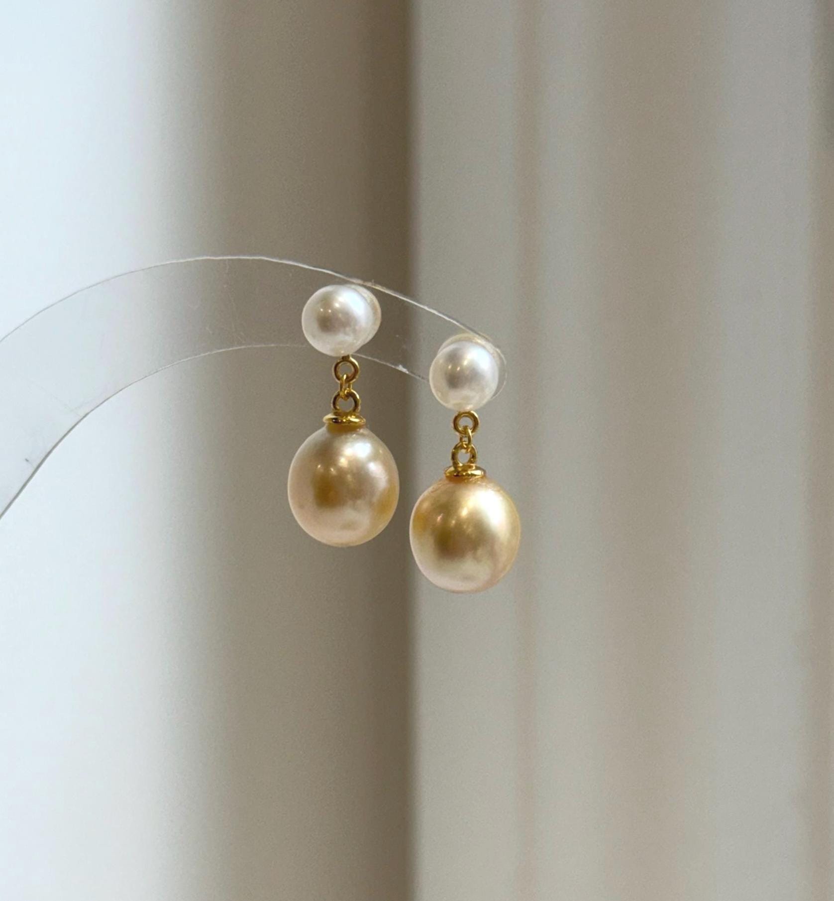 Elly’s 5.7-9.4mm South sea golden ocean White freshwater Pearls Earrings: Extreme luster Mirrored, 2.2cm high, S925 silver earrings.