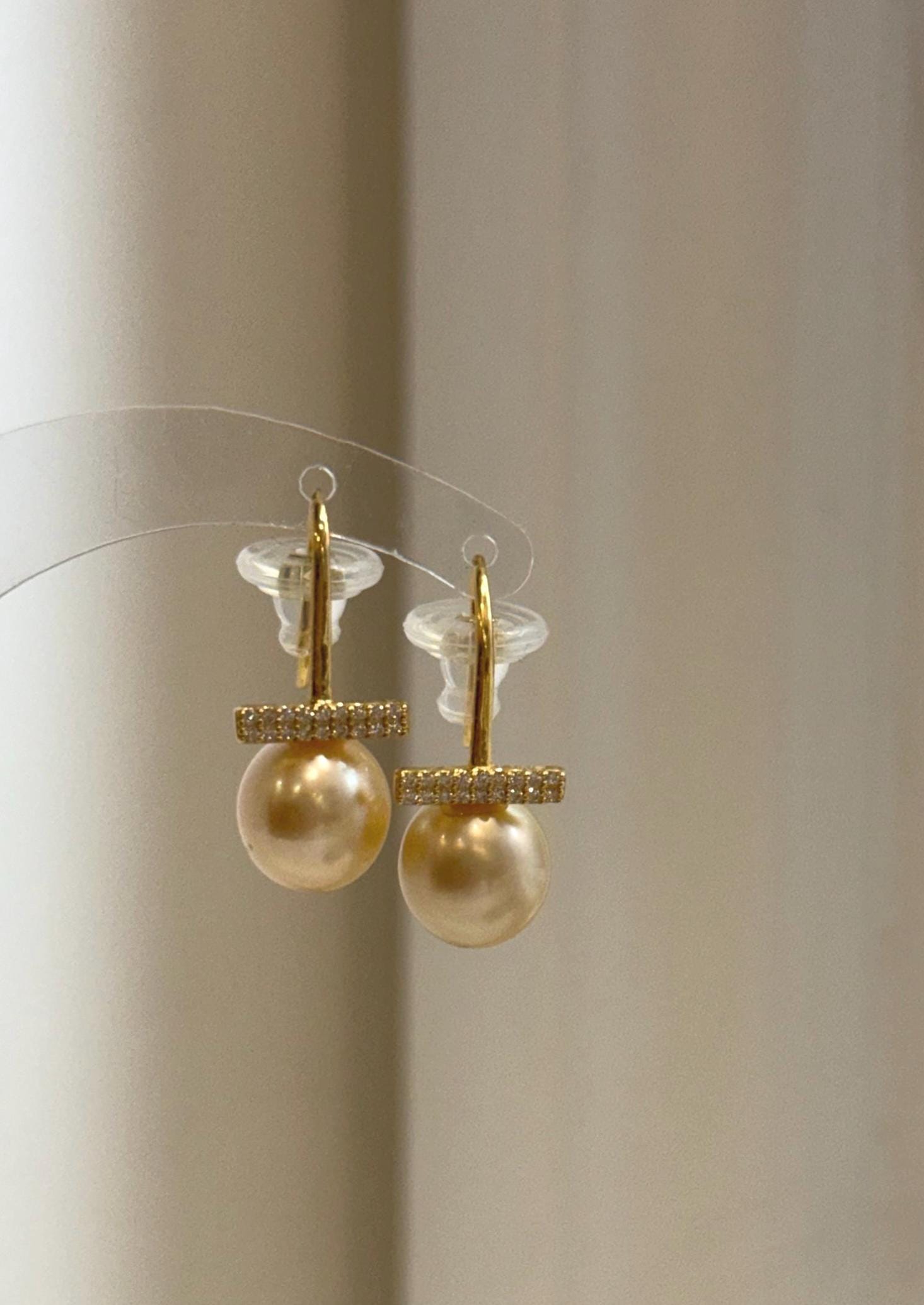 Elly’s 10mm Genius South sea deep gold ocean Pearls Earrings hooks: Extreme luster, 2.5cm high, S925 silver cool earrings.