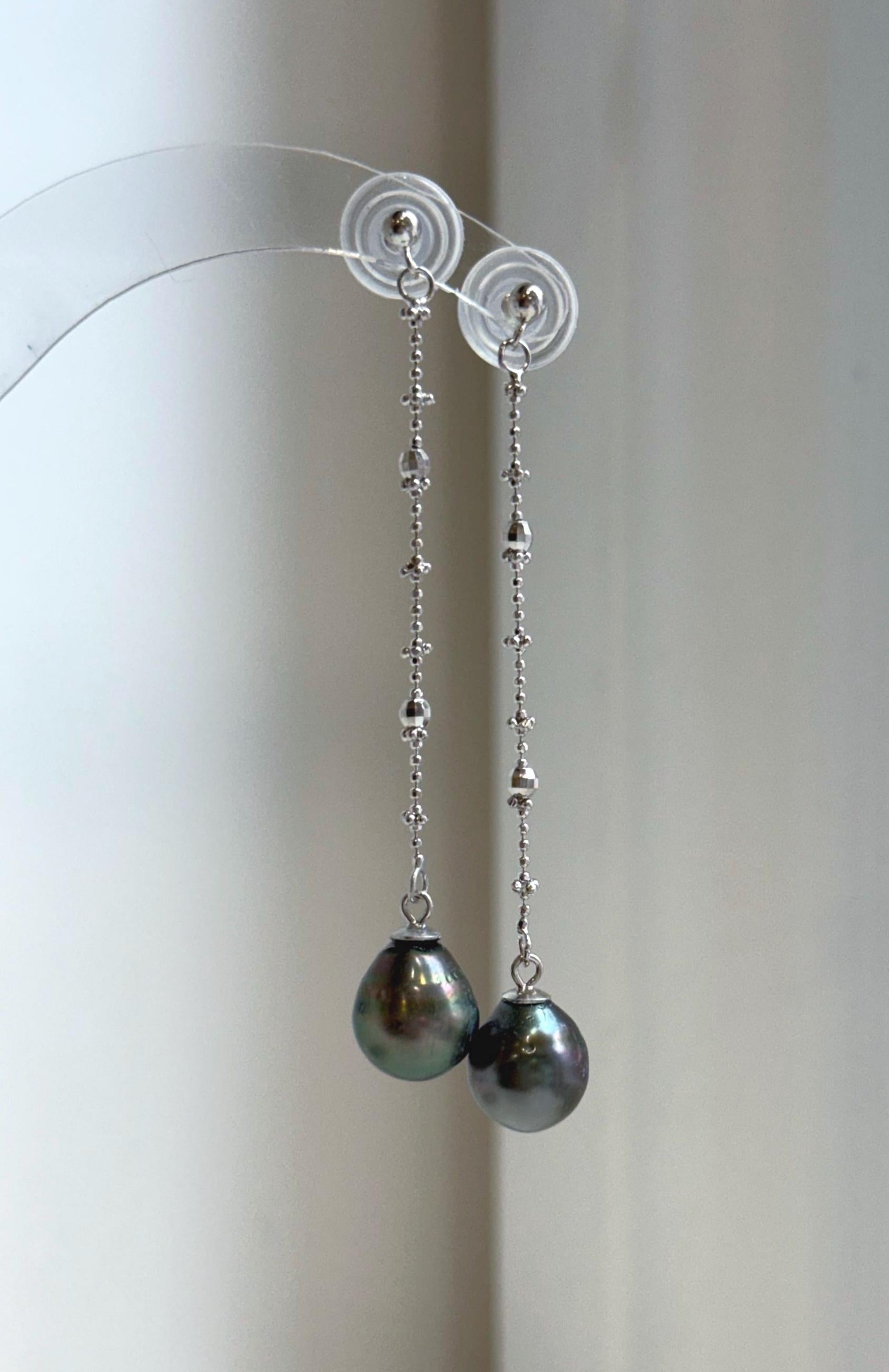Elly’s 9.9mm Tahitian Peacock green ocean pearls earrings chandeliers: Extreme luster mirrored, 6.8cm high, s925 silver earrings.