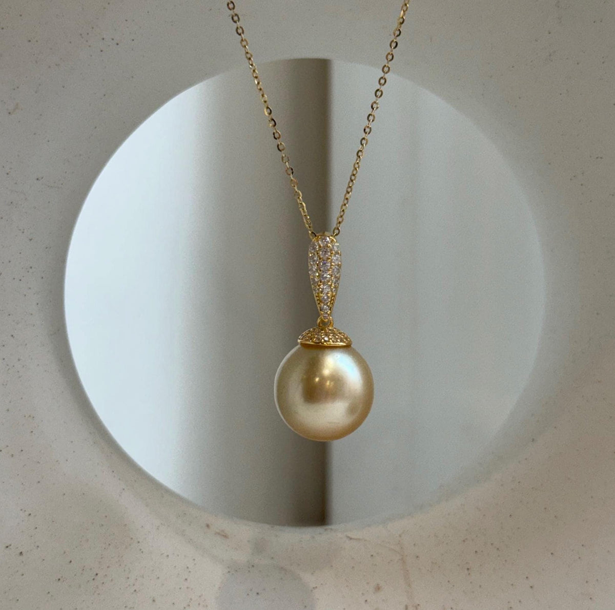 Elly’s 14.6mm Huge South Sea deep tea gold ocean Pearl pendant: Extreme luster mirrored. S925 silver with gold plated pendant set