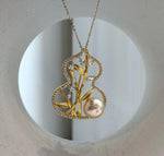 Elly’s 11.9mm Edison peach gold pearl Gourd brooch pendant 2in1: Extreme luster mirrored, 3x4cm.