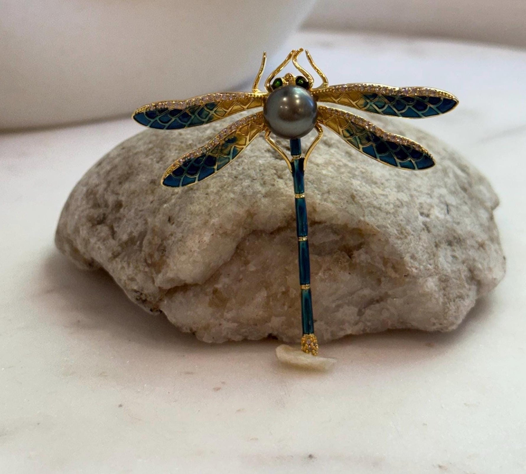 Elly’s 10mm Tahitian peacock green Ocean Dragonfly Brooch Pendant 2in1: Extreme Luster mirrored, 6x7.5cm