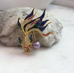 Elly’s Mauve Rose Pearl Goldfish Brooch pendant 2in1: Extreme luster mirrored, 9.6mm, 4x5cm, no chain.
