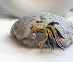 Elly’s Mauve Rose Pearl Goldfish Brooch pendant 2in1: Extreme luster mirrored, 9.6mm, 4x5cm, no chain.