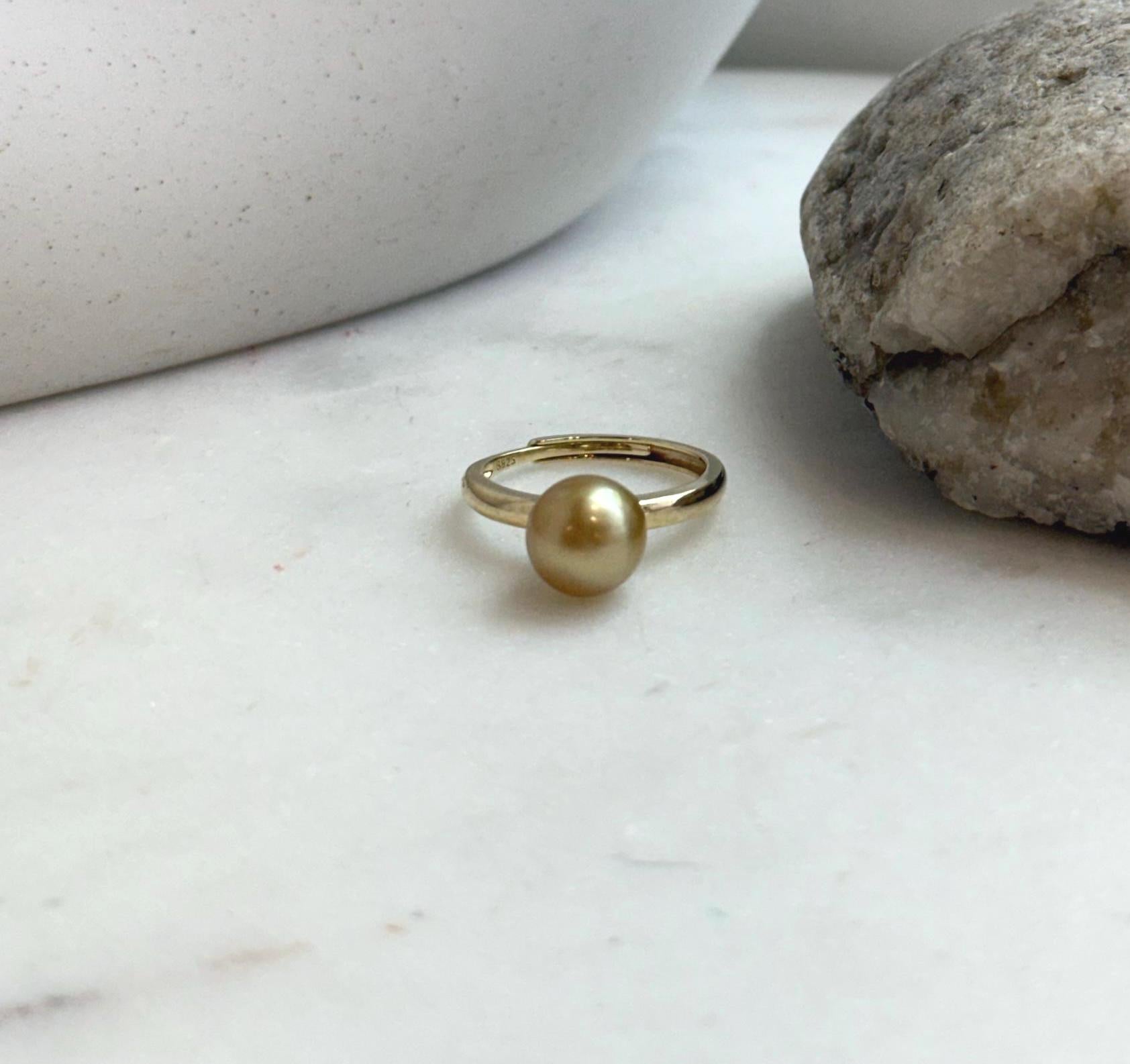 Elly’s 8.6mm South sea deep tea gold ocean pearl Ring: Extreme luster mirrored, S925 silver with gold plated adjustable Vintage Ring.
