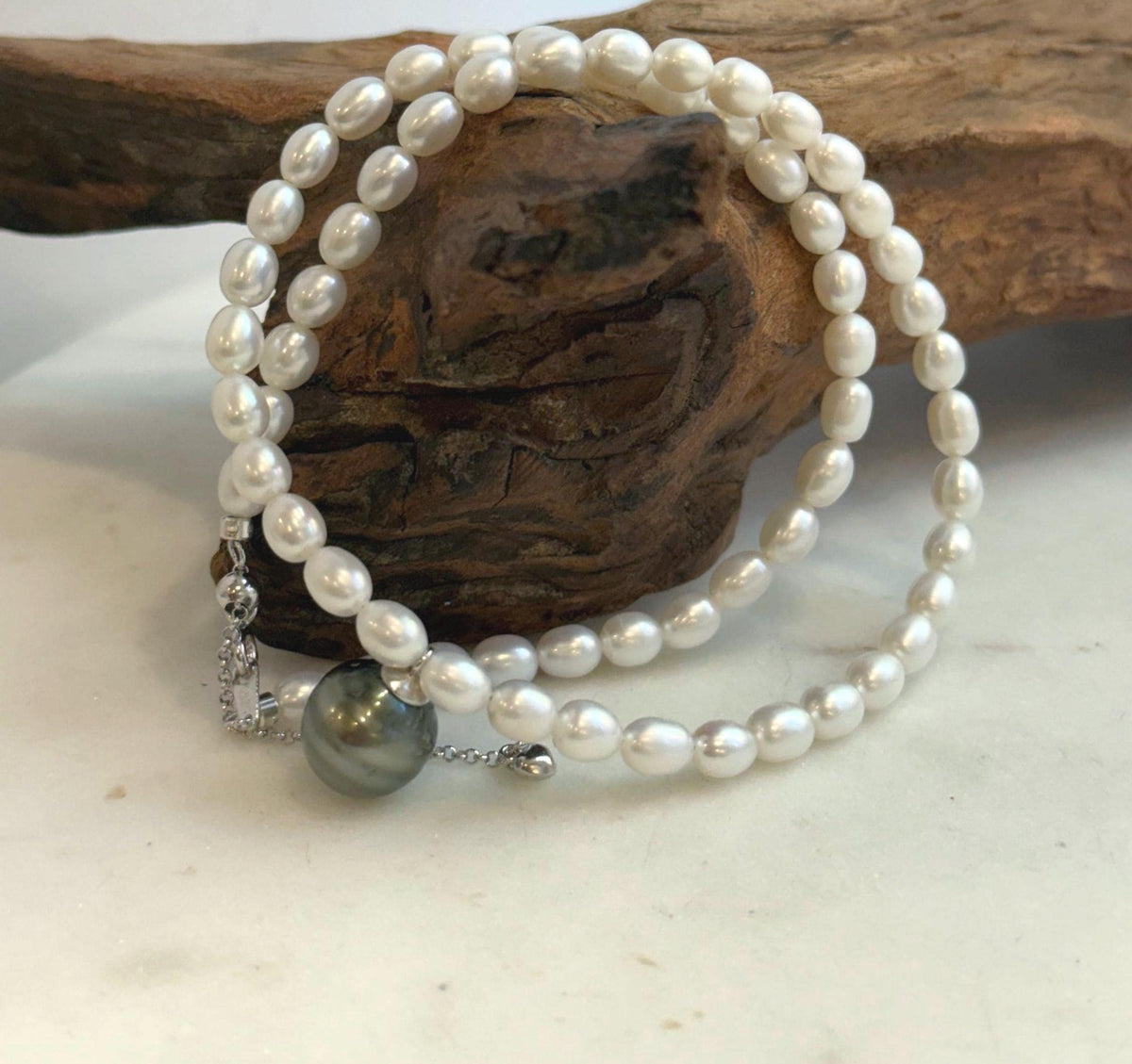 Elly’s 11.8mm Tahitian Platinum black ocean Freshwater white Pearls Necklace: extreme luster, S925 silver necklace. To 18.1”.