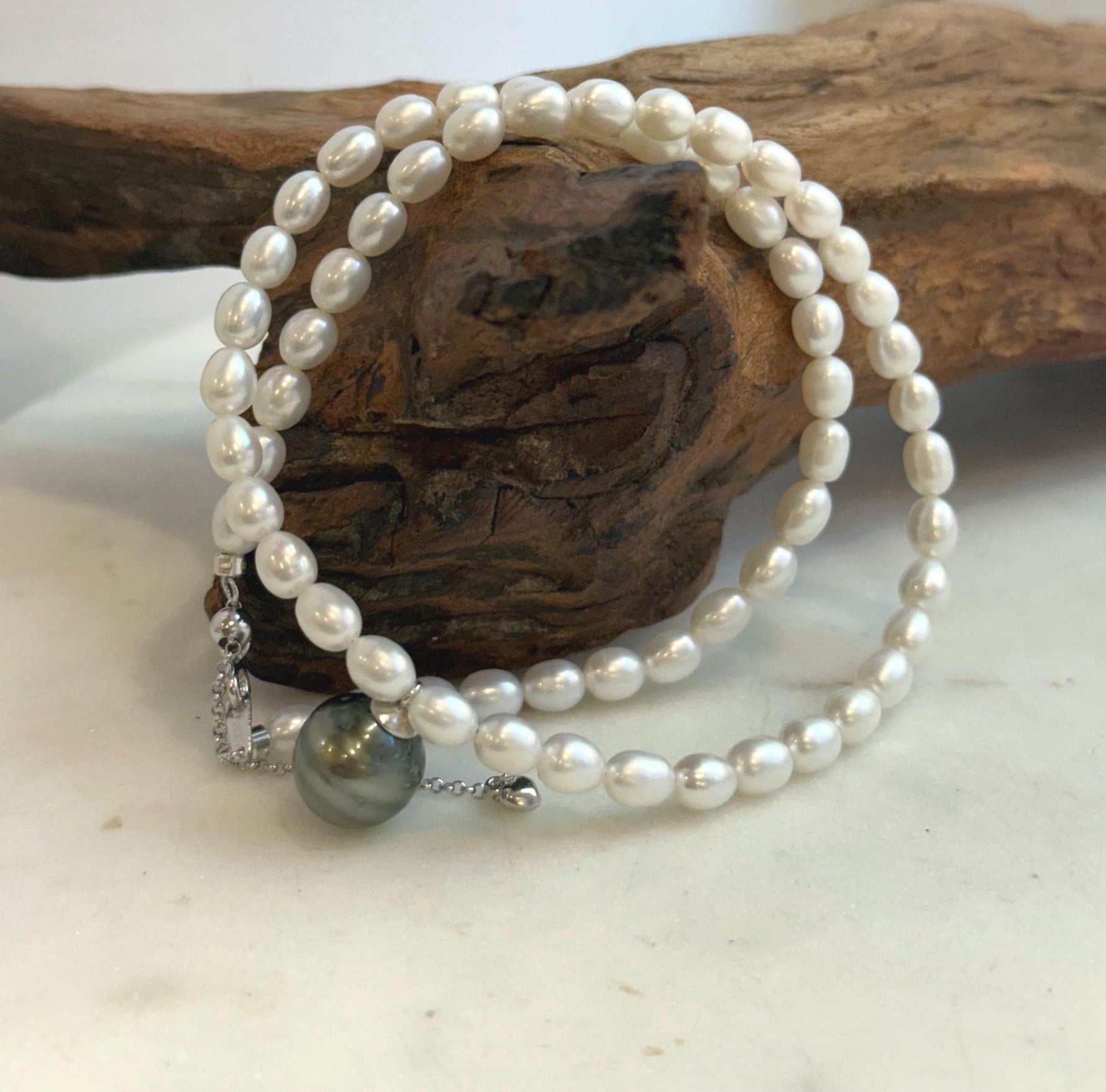 Elly’s 11.8mm Tahitian Platinum black ocean Freshwater white Pearls Necklace: extreme luster, S925 silver necklace. To 18.1”.