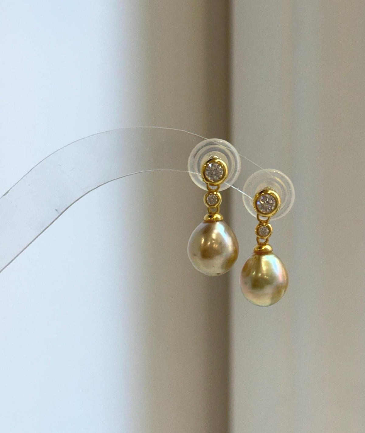 Elly’s 9.1mm Genius South sea deep tea golden ocean Pearls Earrings: Extreme luster mirrored, 2.1cm high, S925 silver earrings.