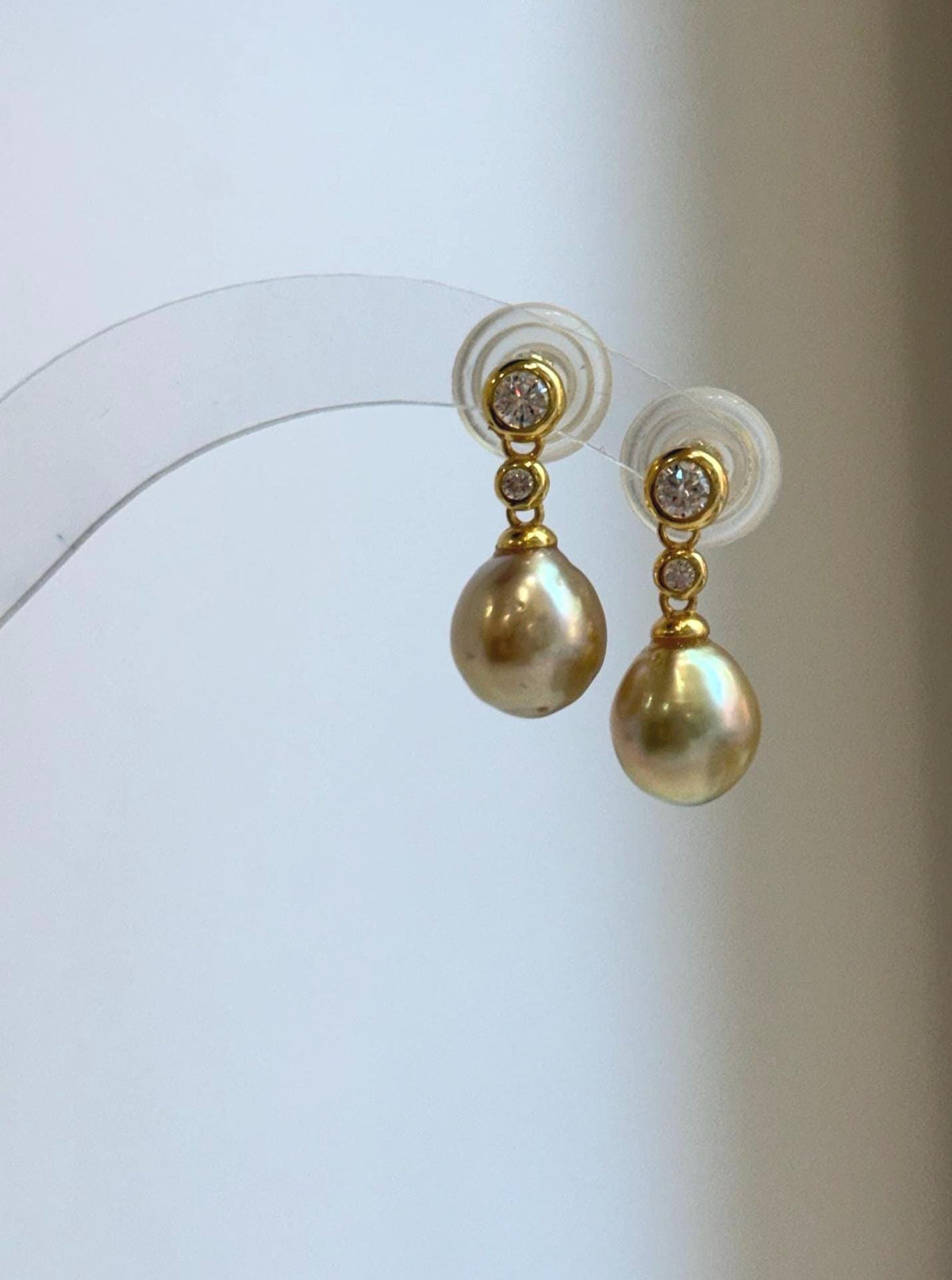 Elly’s 9.1mm Genius South sea deep tea golden ocean Pearls Earrings: Extreme luster mirrored, 2.1cm high, S925 silver earrings.