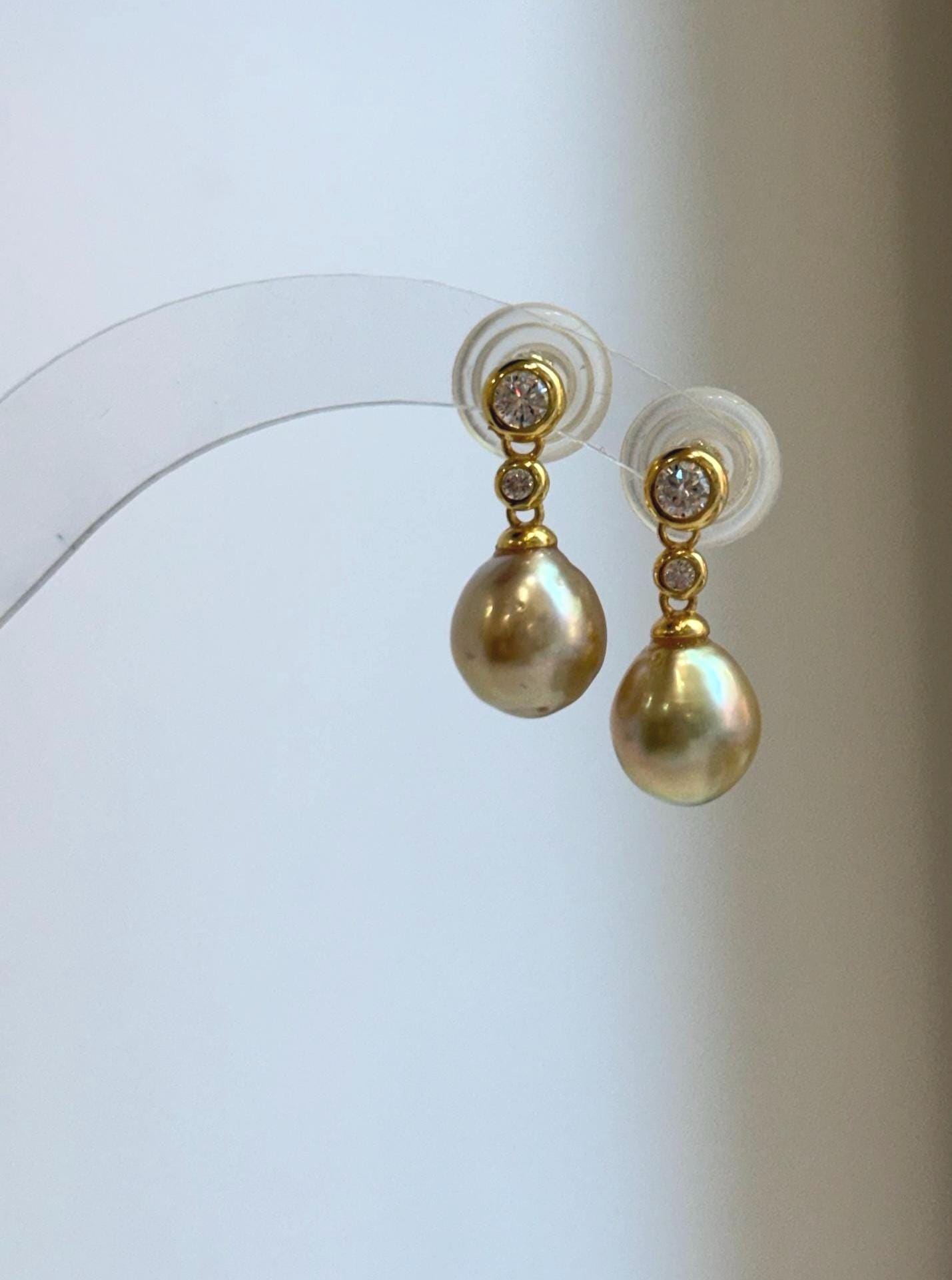 Elly’s 9.1mm Genius South sea deep tea golden ocean Pearls Earrings: Extreme luster mirrored, 2.1cm high, S925 silver earrings.