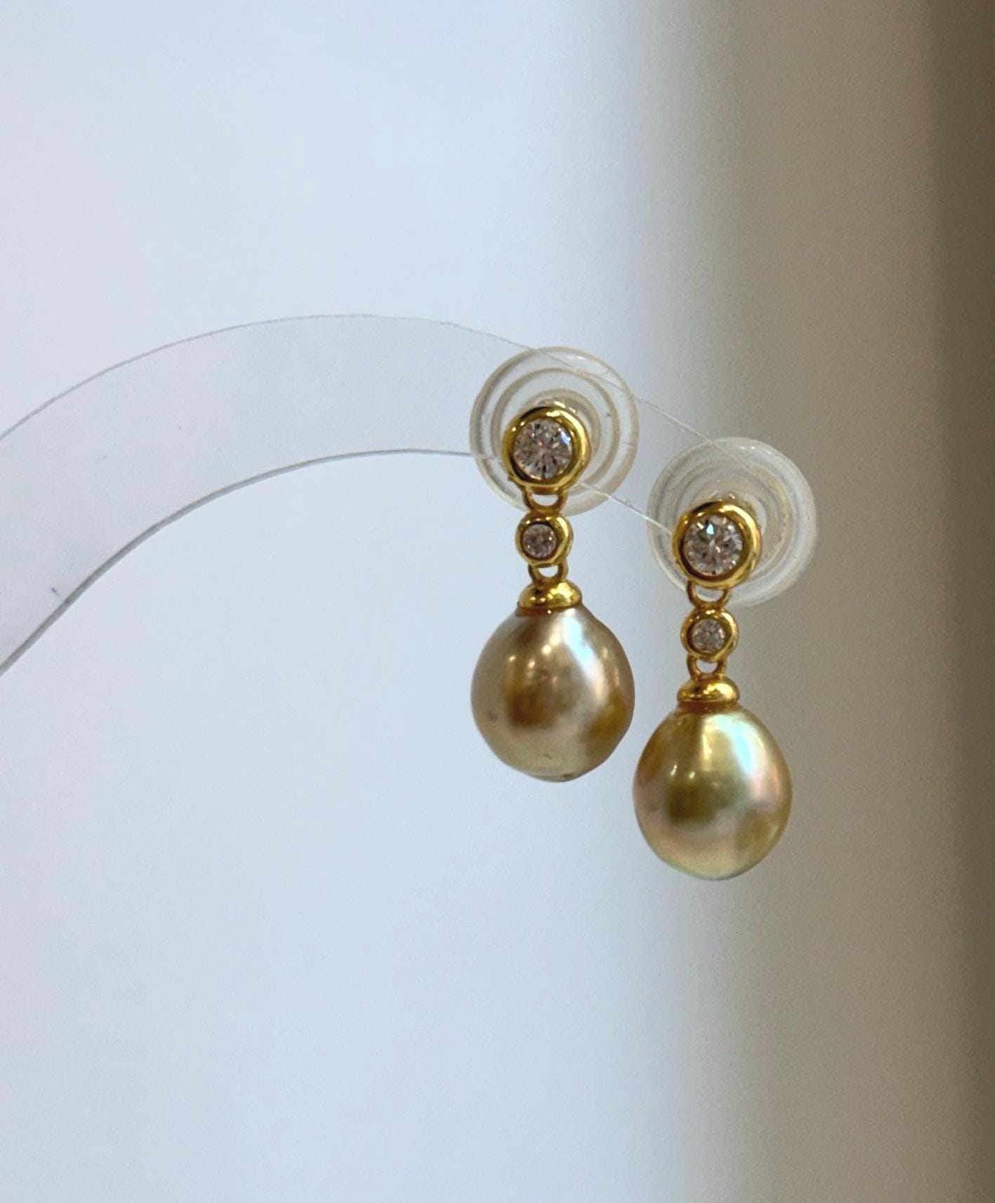 Elly’s 9.1mm Genius South sea deep tea golden ocean Pearls Earrings: Extreme luster mirrored, 2.1cm high, S925 silver earrings.